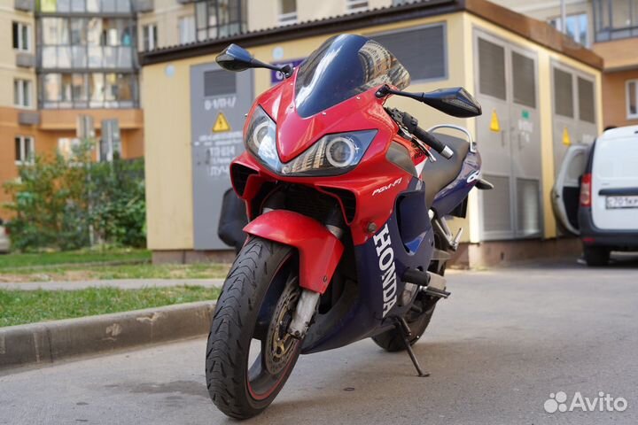 Honda cbr 600 f4 i