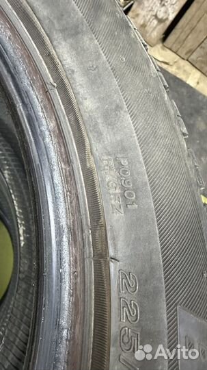 Bridgestone Blizzak Revo GZ 225/50 R17 94S
