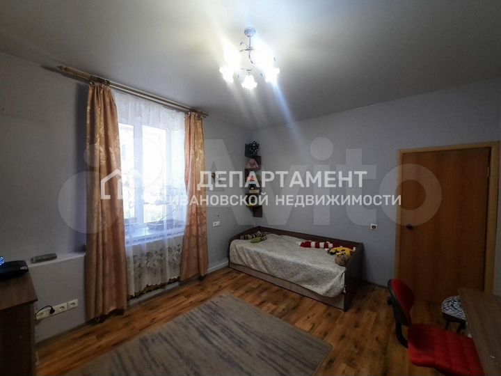 2-к. квартира, 57 м², 1/2 эт.