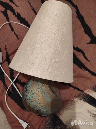 Лампа настольная