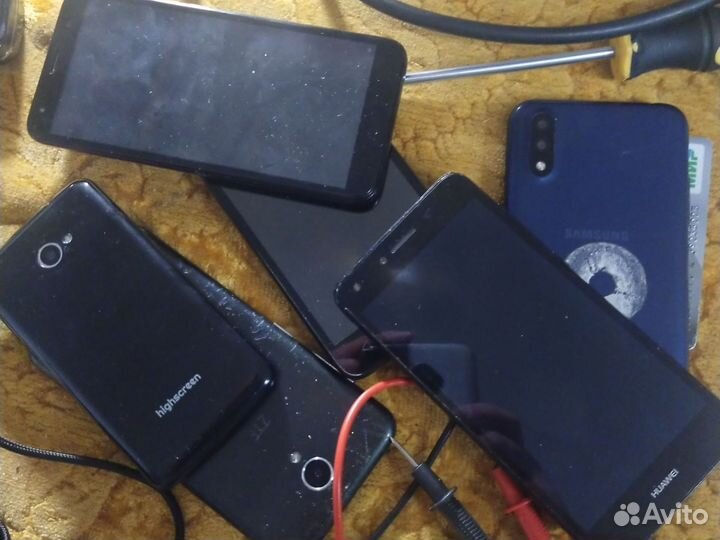 Разные телефоны, на запчасти