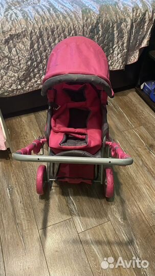 Коляска и кроватка для кукол