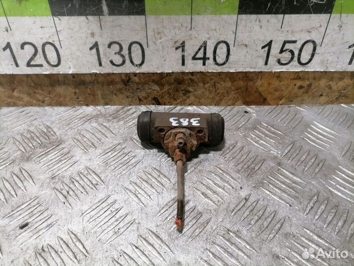 Цилиндр тормозов рабочий Chrysler Pt cruiser 2000