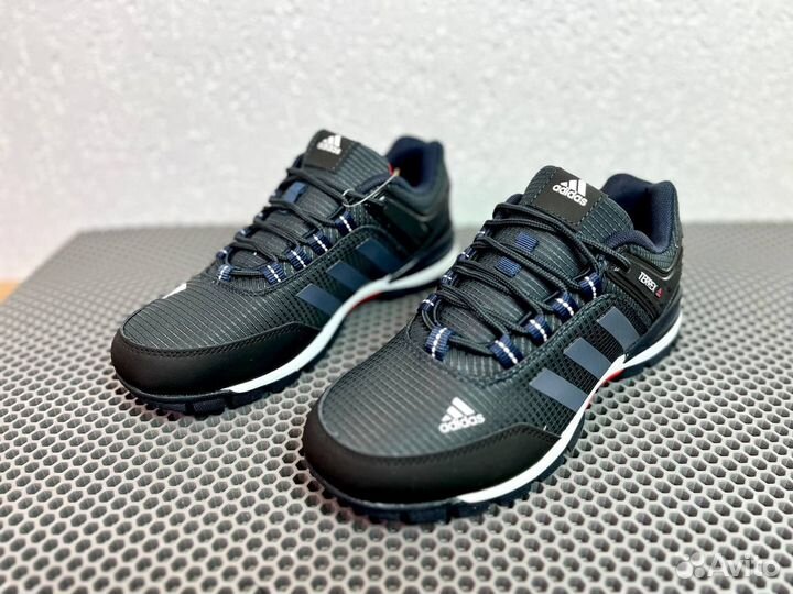 Кроссовки Adidas Terrex