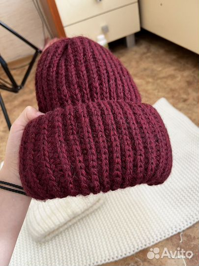 Женская шапка и снуд