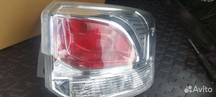 Фонарь правый mitsubishi outlander 3 2012-2015 бу