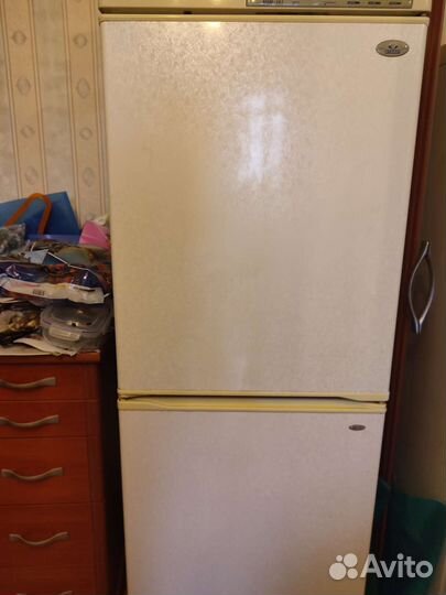 Холодильник бу atlant мхм161