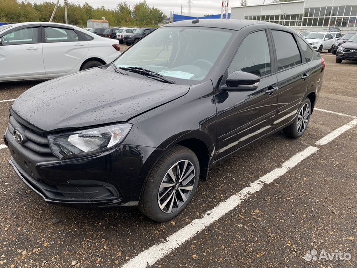 LADA Granta 1.6 МТ, 2023