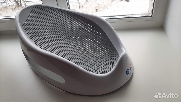 Лежак-горка для купания детей Angelcare