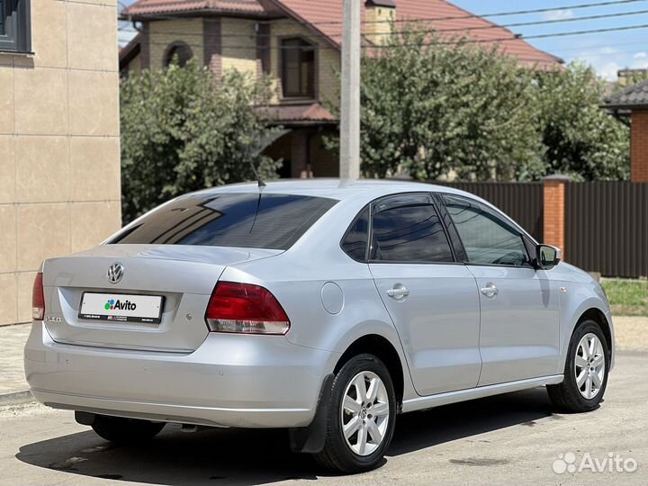 Volkswagen Polo 1.6 AT, 2011, 197 000 км