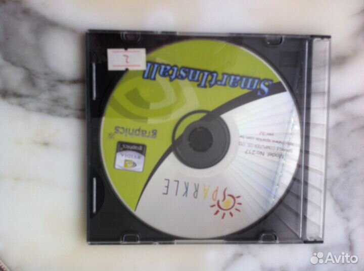 CD DVD диски с разными программами и драйверами