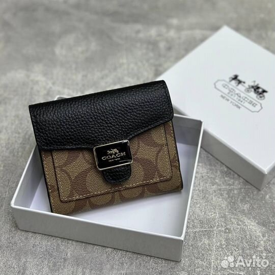 Кошелёк женский Coach канва кожа