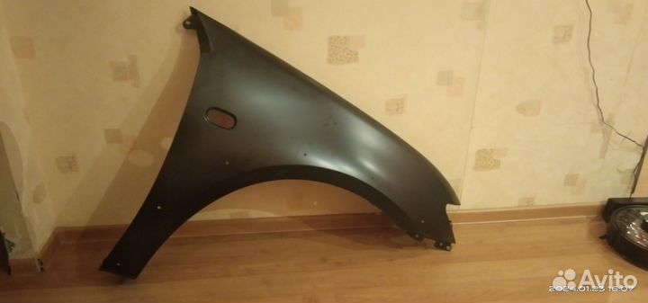 Крыло переднее правое на Паджеро спорт 2