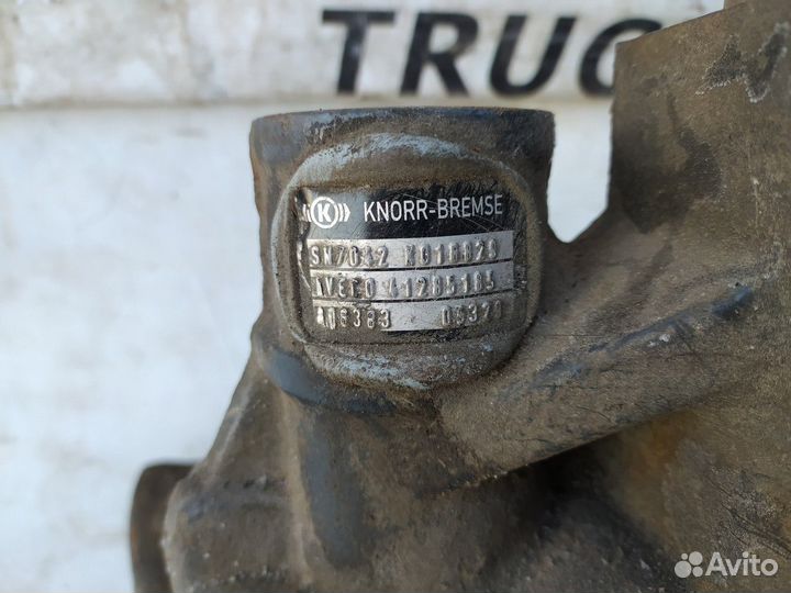 Суппорт правый