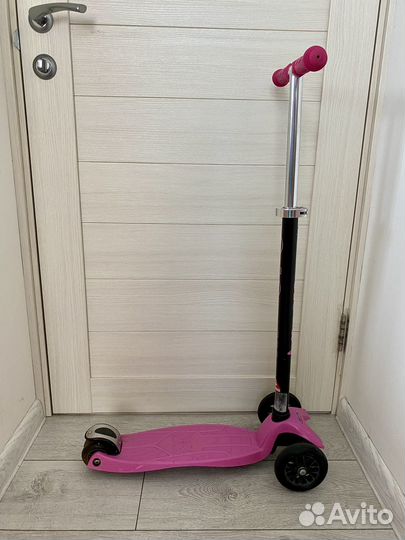 Самокат Maxi Micro