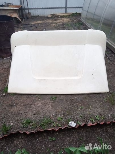 Продаю спойлер на газель некст без крепления