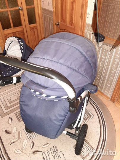 Детская коляска 3 в 1