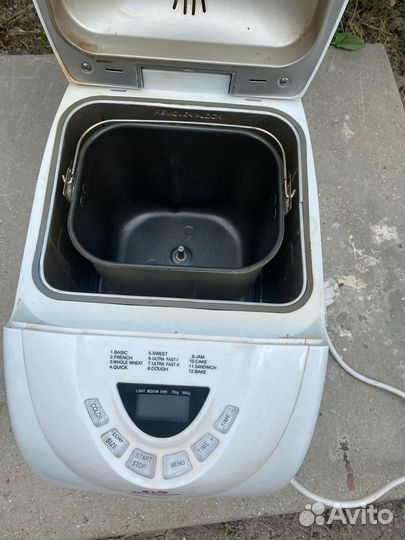 Пылесос хлебопечка утюг - на запчасти