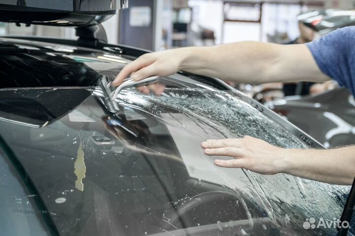 Пленка для бронирования лобового стеклa