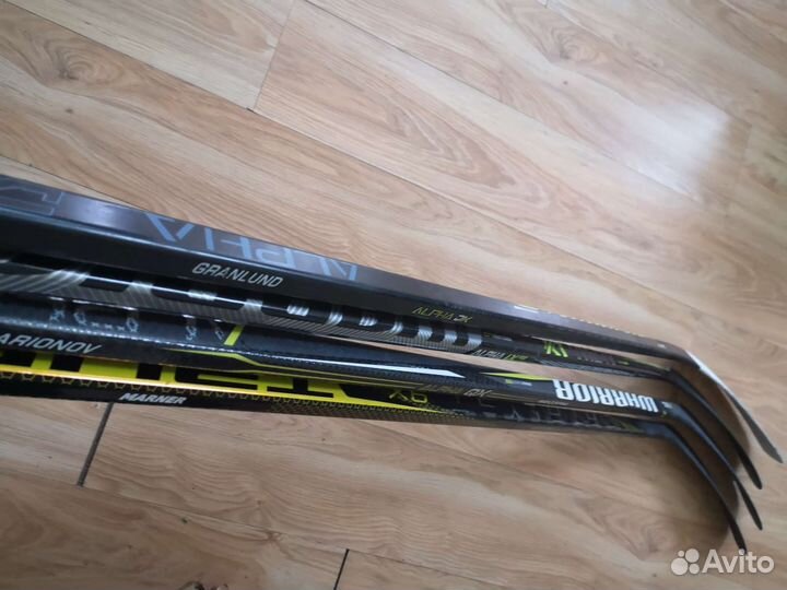 Клюшка хоккейная