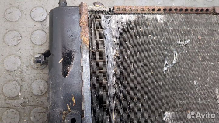 Радиатор охлаждения двигателя Volkswagen Transporter 4
