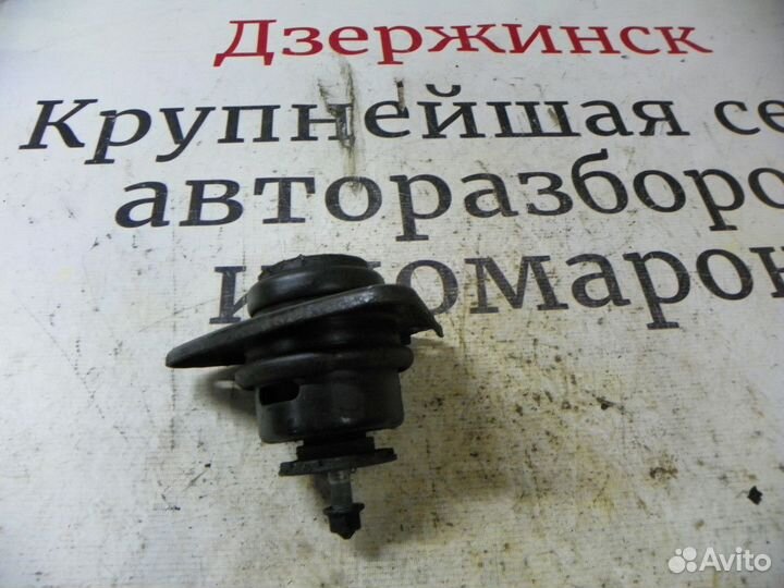 Опора двигателя правая Kia Ceed