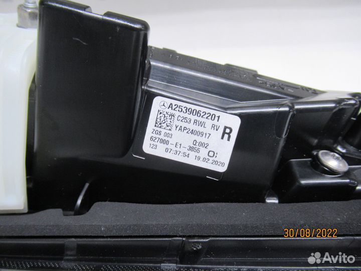 Фонарь правый внутренний Mercedes x253 GLC