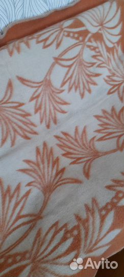 Одеяло шерстяное