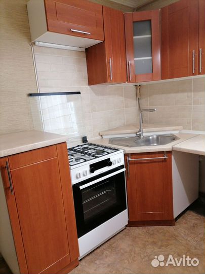 Кухня угловая бу