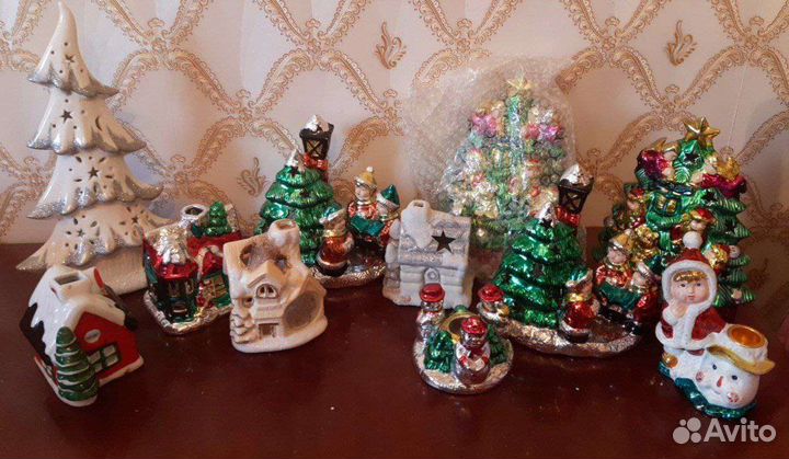 Новогодние сувенирные вещи, украшения