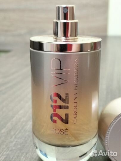 212 VIP Rosé Carolina Herrera EDP от 80 мл