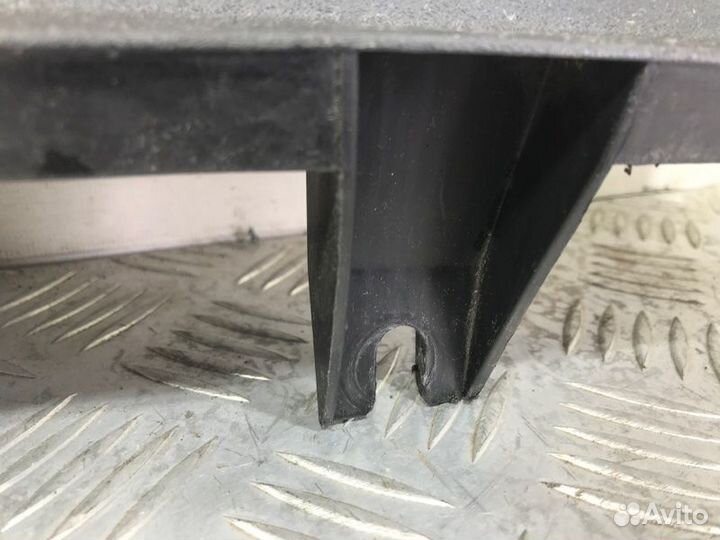 Накладка замка багажника Audi A6 C6 2.0 2008