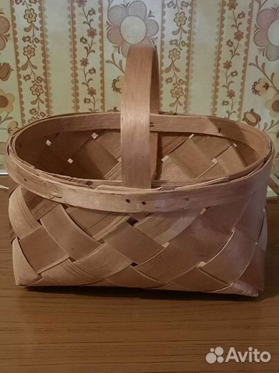 Корзина плетеная