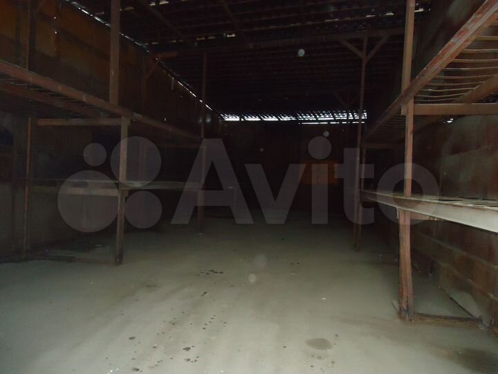 Склад, 100 м² и офис 45,7 кв.м