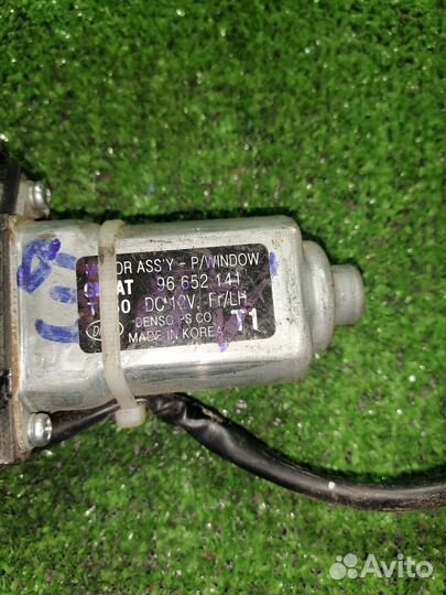 Моторчик стеклоподъемника Chevrolet Aveo