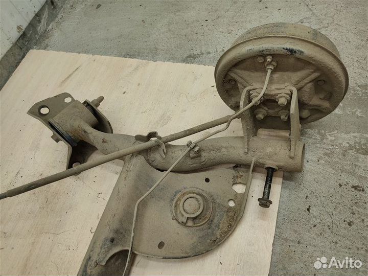 Балка подвески задняя Renault Sandero K7JA710 2013