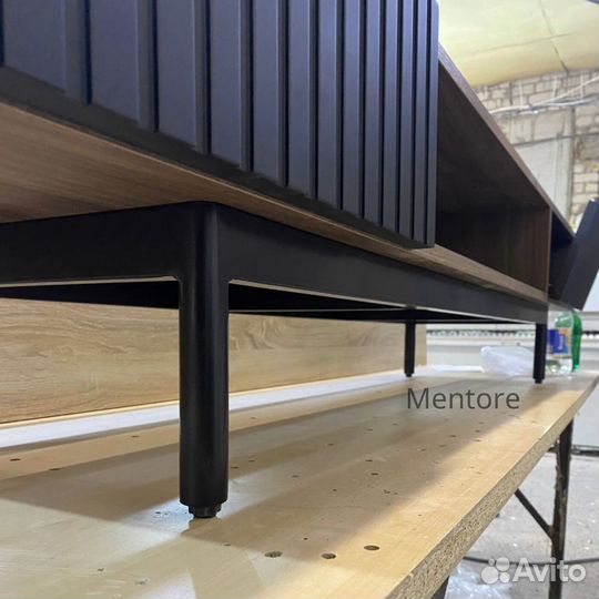 Тумба под телевизор Batista