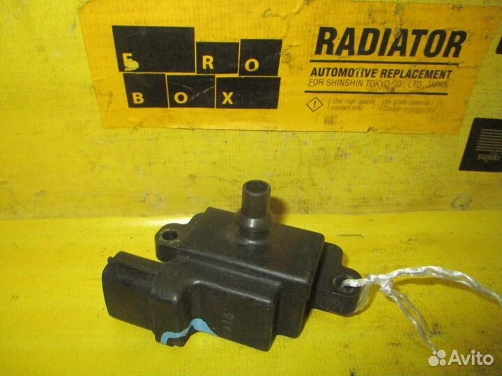 Катушка зажигания Nissan Cefiro A32