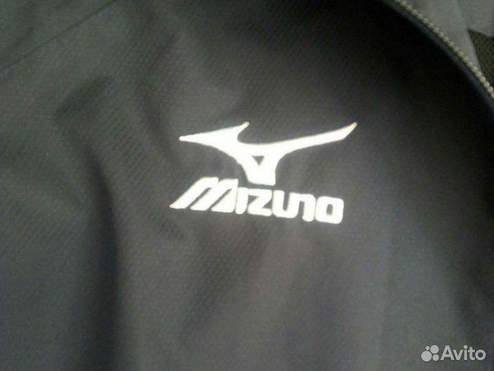 Тренировочный костюм Mizuno