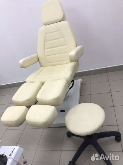 Педикюрное кресло