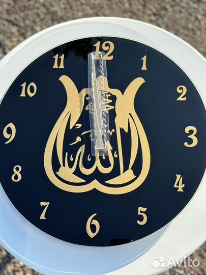 Часы настенные