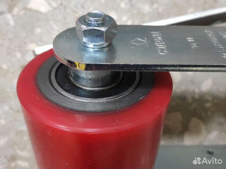 Закатные ролики для лодочного прицепа 100 мм