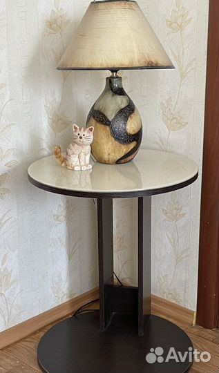 Стол круглый стеклянный