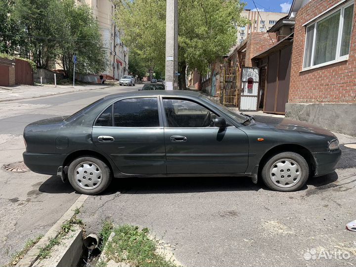 Mitsubishi Galant 1.8 МТ, 1995, 320 000 км