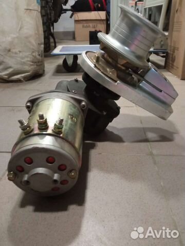 Якорная лебедка Vetus, Голландия