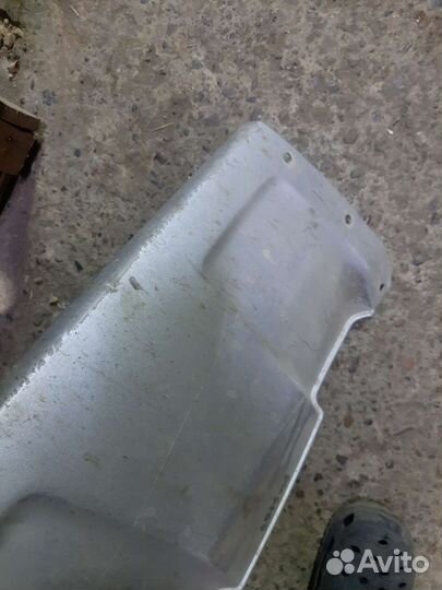 Renault duster накладка бампера