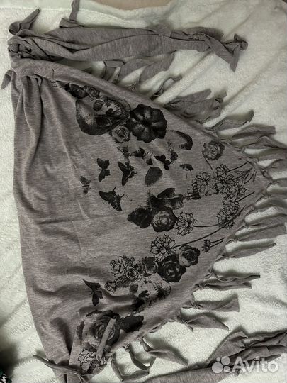 Шарфы и платки