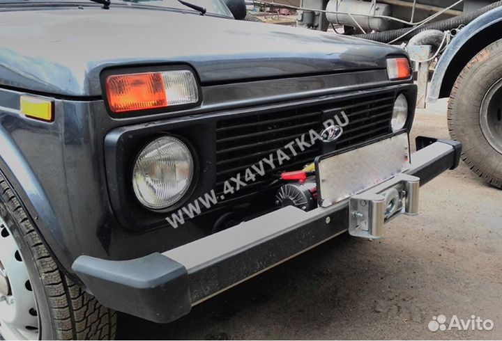 Площадка лебедки в штатный бампер Нива 2121