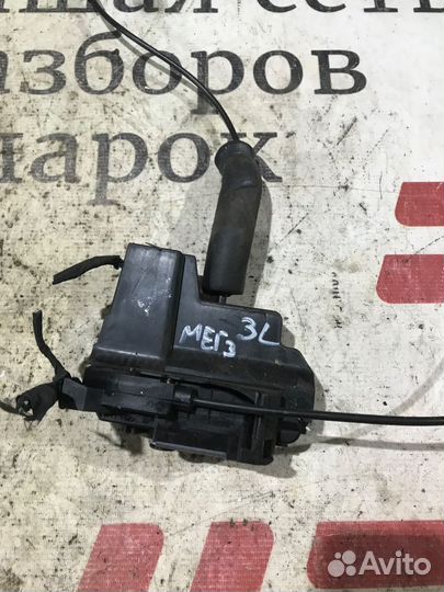 Замок двери задней левой Renault Megane III (2008—2014)