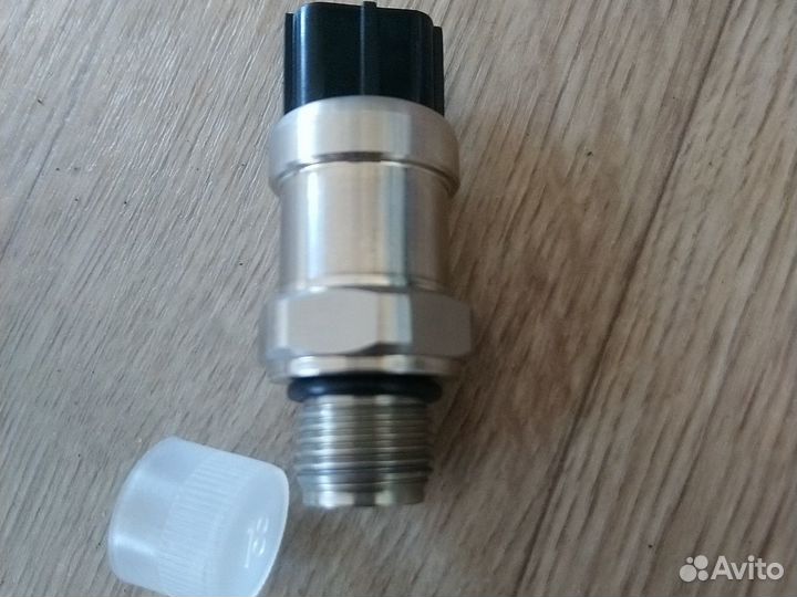 Датчик насоса 4436271